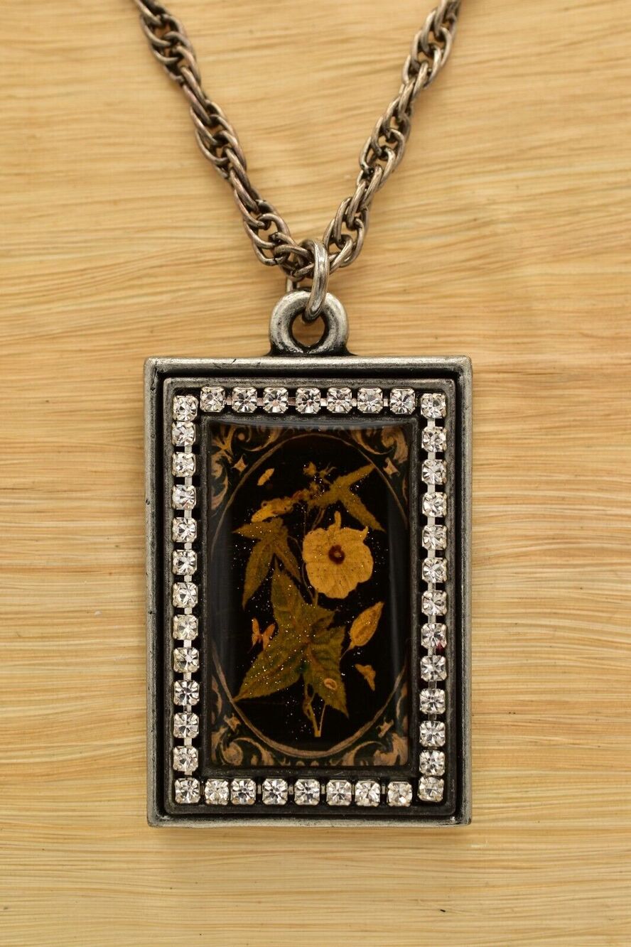 KBD Studio Artist Pendant Necklace Floral Motif Rhinestone Crystal Signed Bin6B